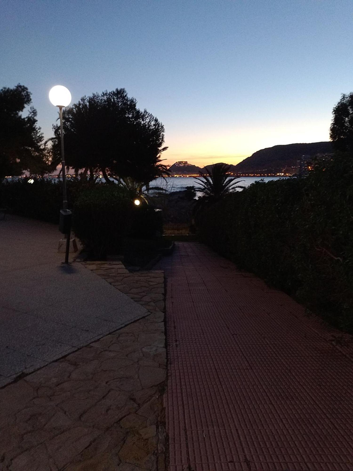 La Remera Playa Alicante Exteriör bild
