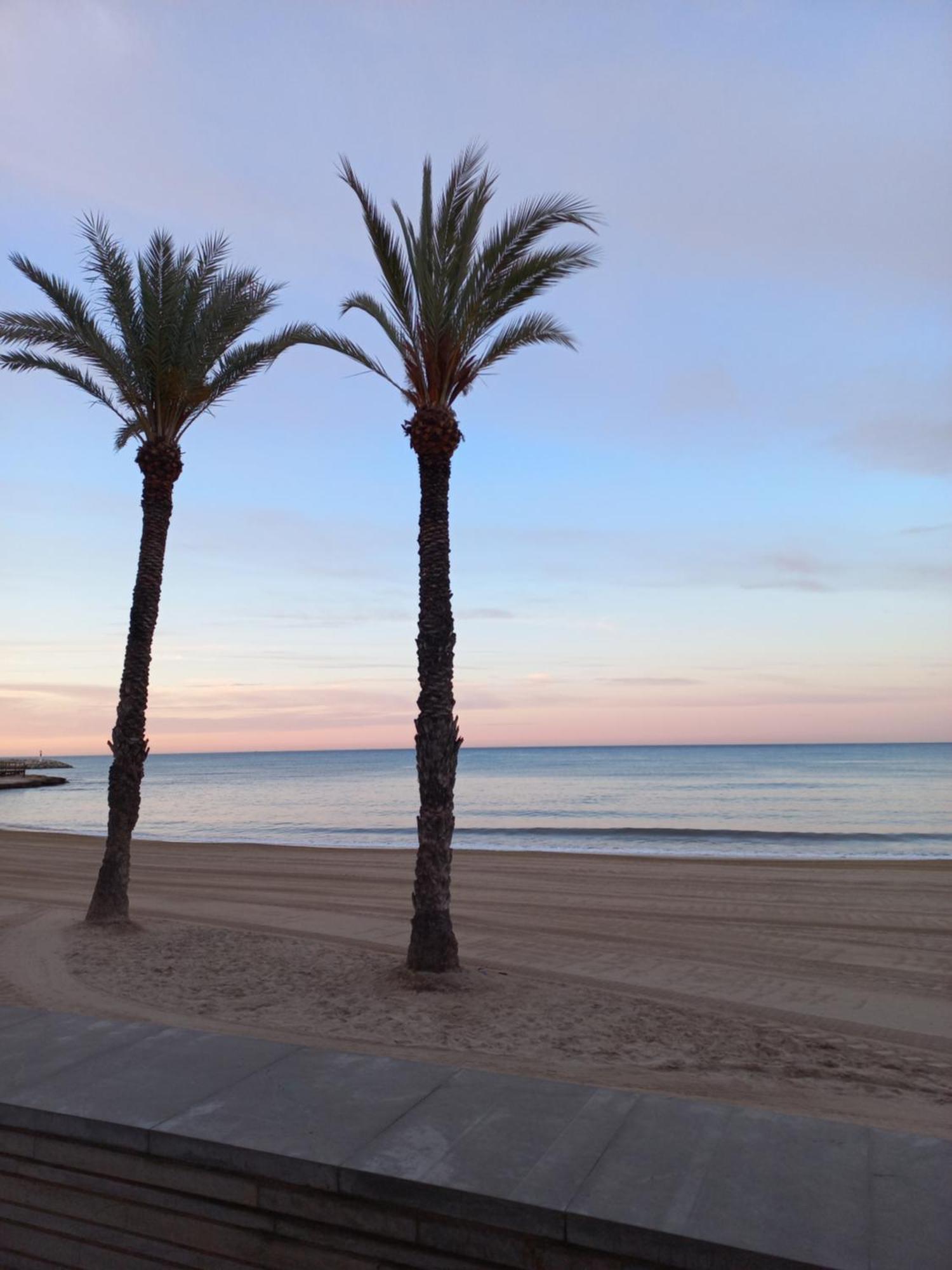 La Remera Playa Alicante Exteriör bild